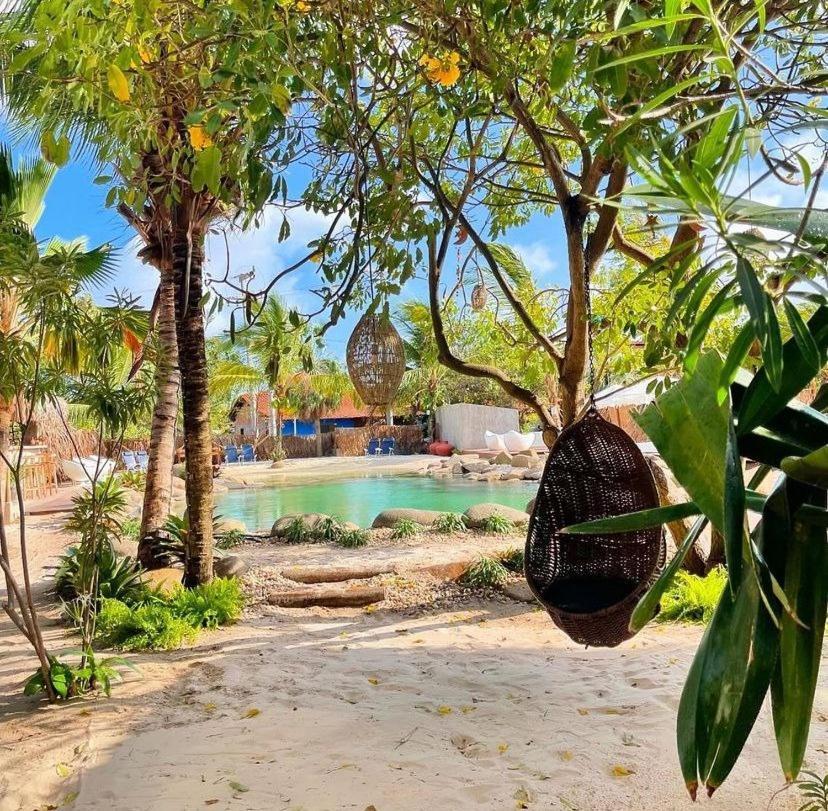 Villa Pantai Boutique Hotel أتينز المظهر الخارجي الصورة