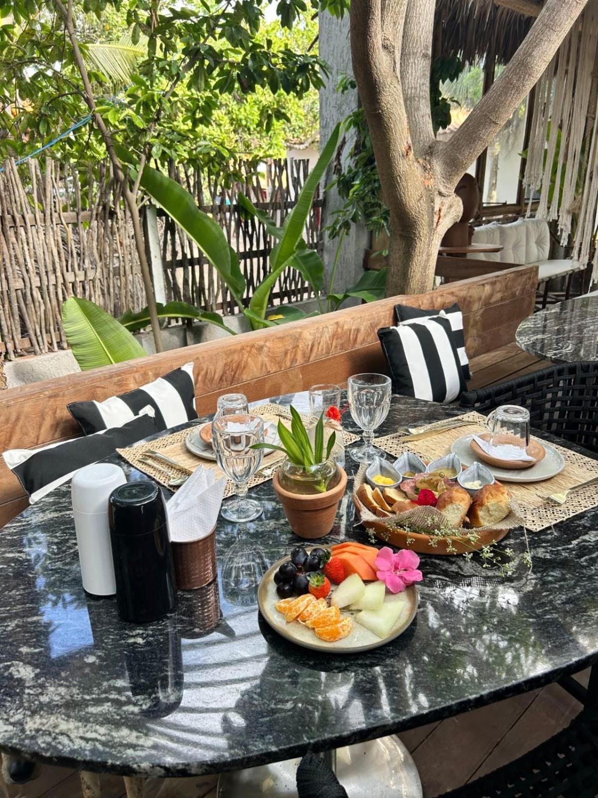 Villa Pantai Boutique Hotel أتينز المظهر الخارجي الصورة